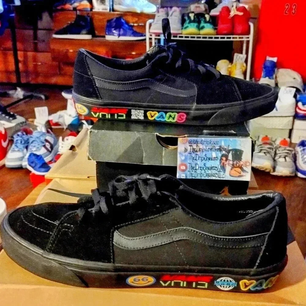 Vans 'Disruptive' Sk8-Low (M) size 12 Vnds (Almost New)